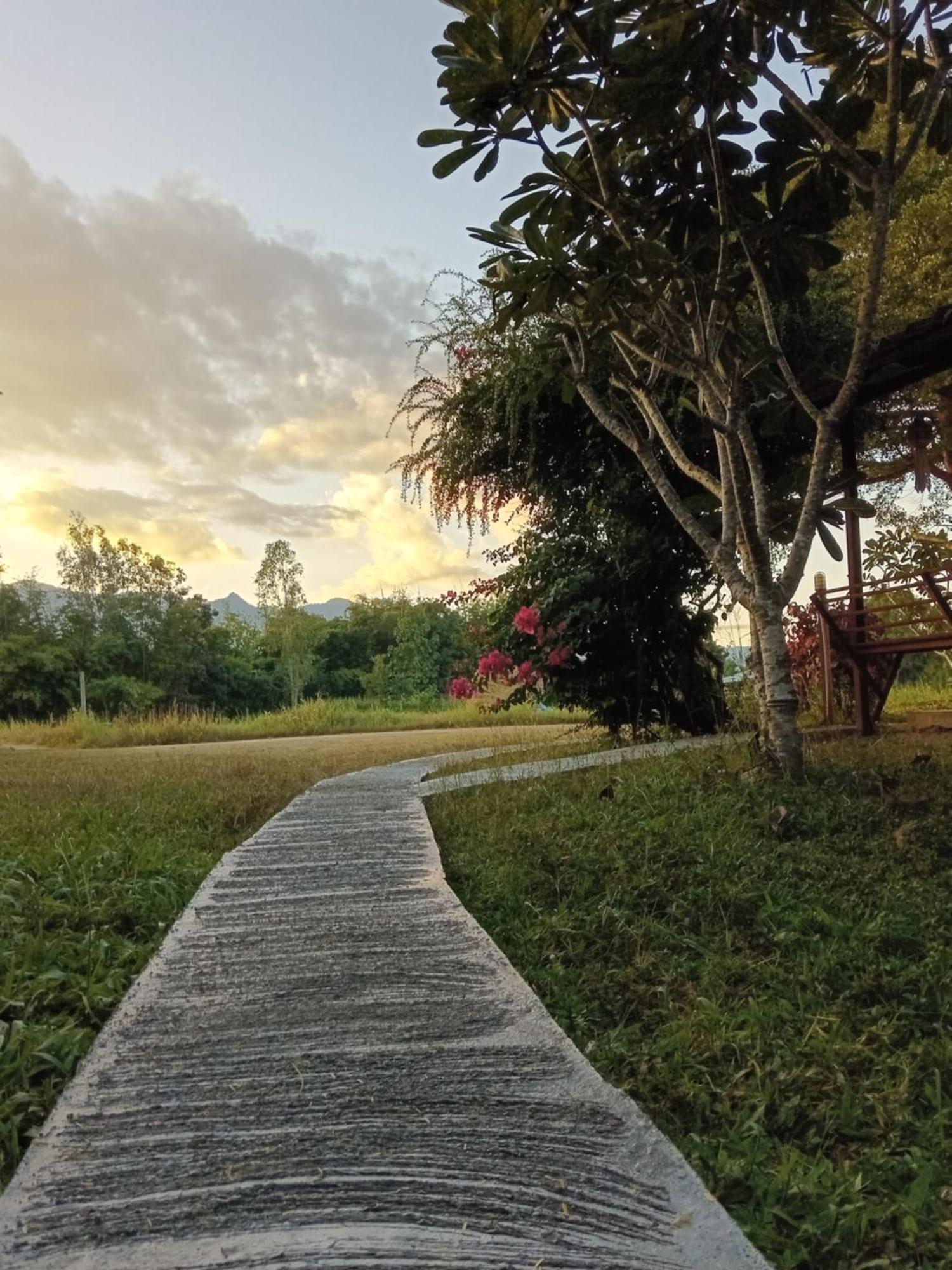 Chill In Pai Hotel Exterior photo